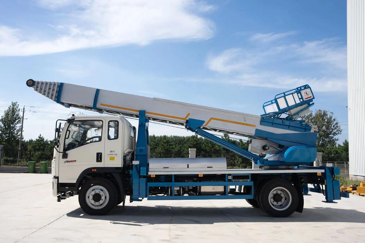 达州云梯上料车租赁费用