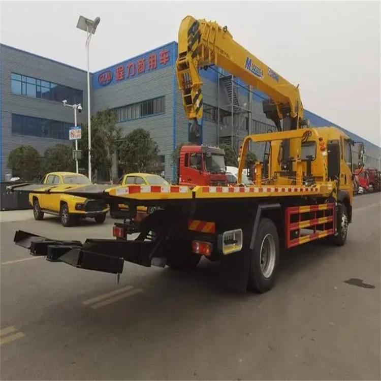 达州附近小随车吊出租电话，轻松解决搬运烦恼