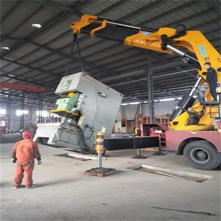 达州80吨折臂吊车出租附近电话