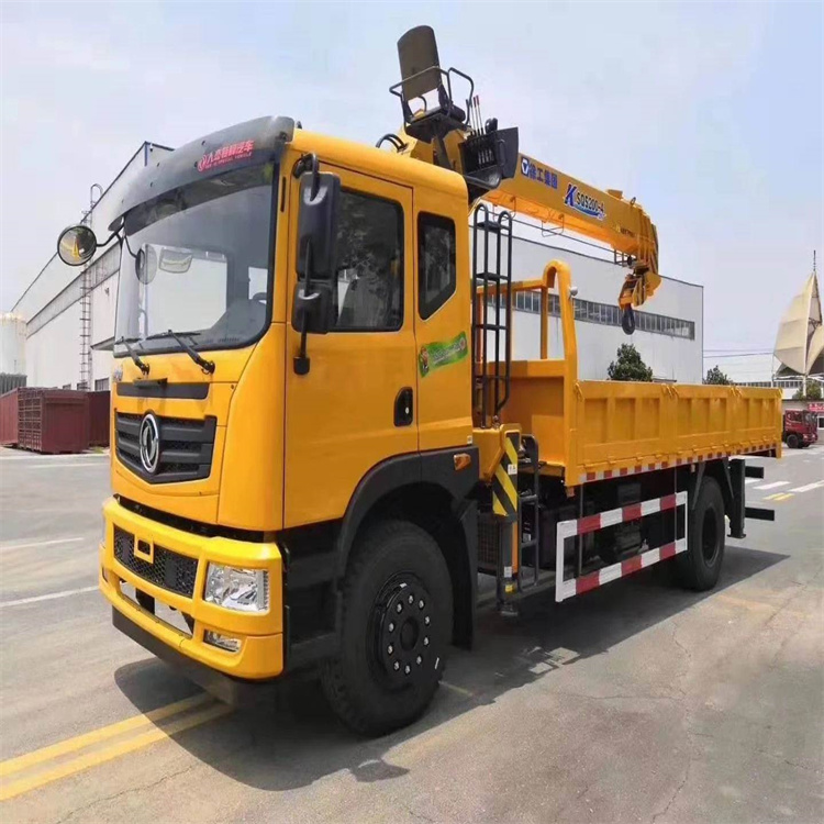 达州附近找一辆随车吊出租